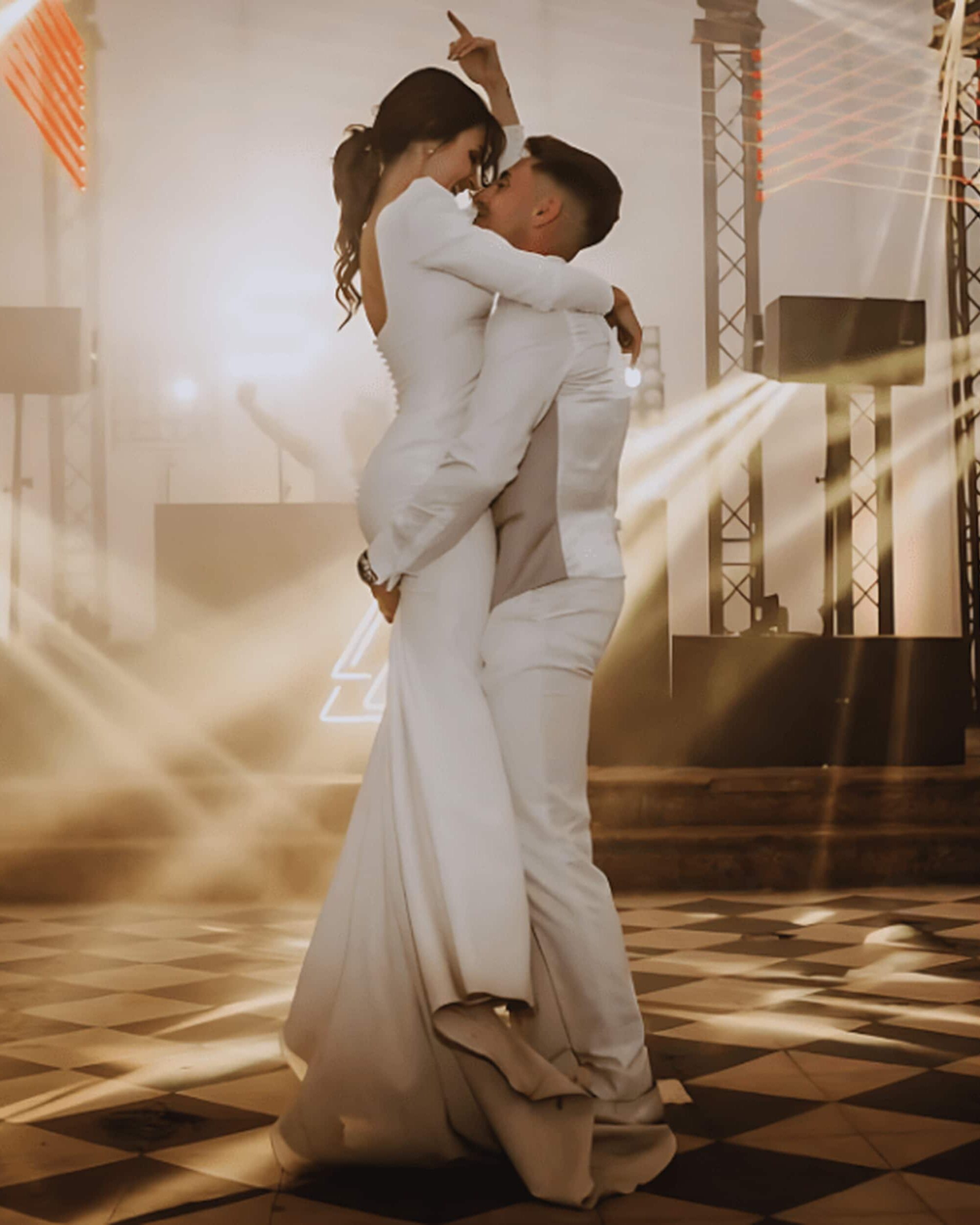 TeamBride_boda_2500x2500_upscaled