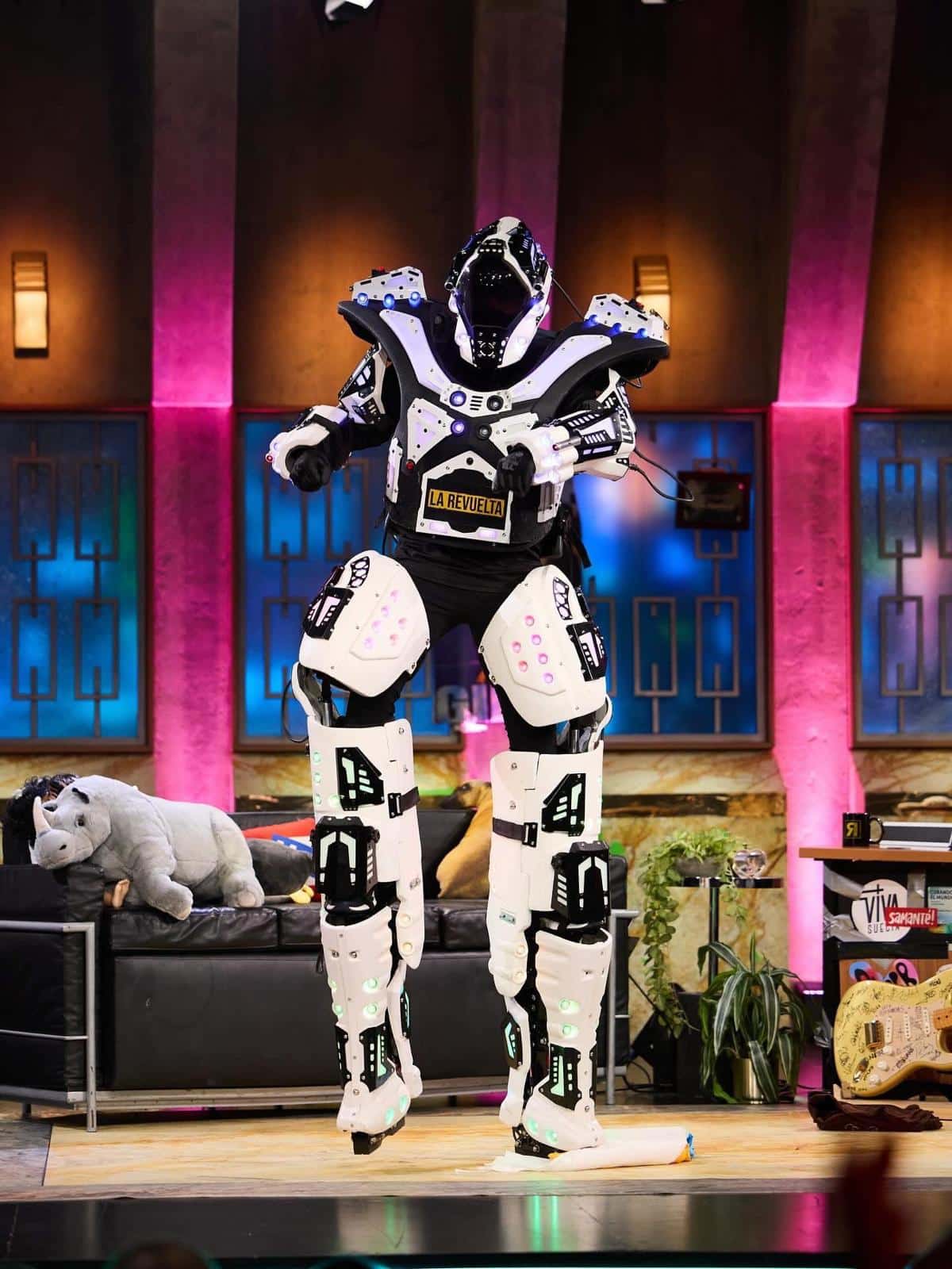 WhatsApp Image 2025-12-03 at 13.31.10 (6) WhatsApp Image 2025-12-03 at 13.31.10 (6)