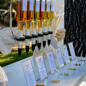 Perfume Bar by Morenzzo