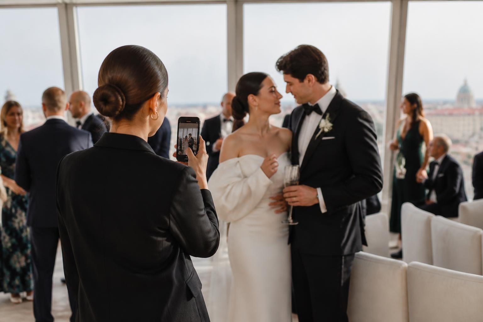 Cuánto cuesta un wedding content creator en Madrid y qué suele incluir